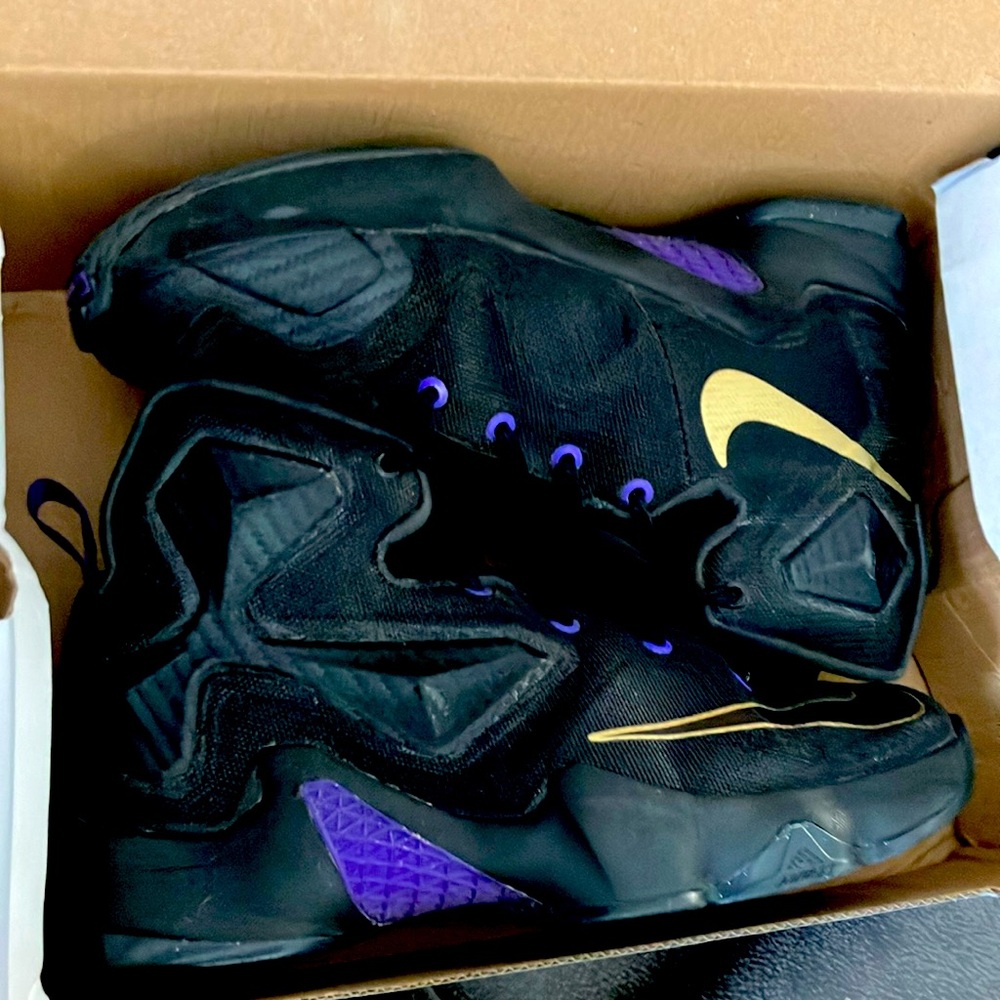 Lebron 18